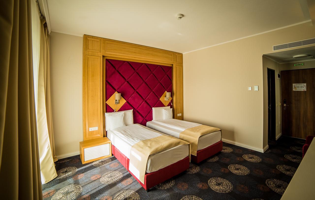Hotel President Spa 바일레펠릭스 외부 사진