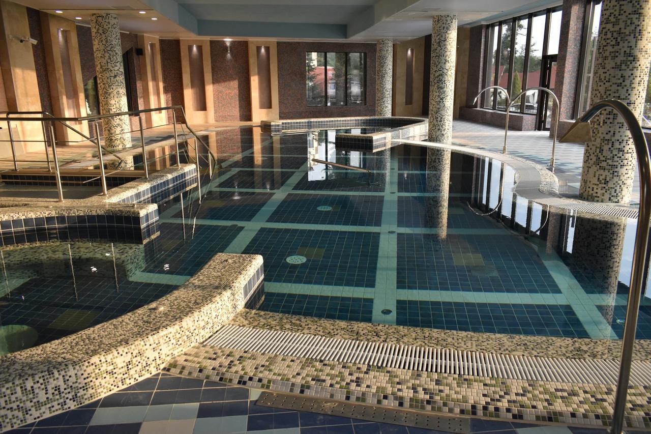 Hotel President Spa 바일레펠릭스 외부 사진