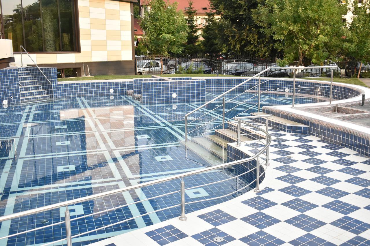 Hotel President Spa 바일레펠릭스 외부 사진